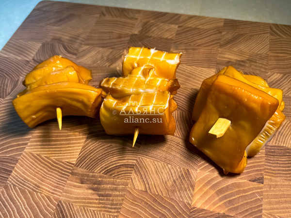 Шашлычок из кальмара х/к в Армавире