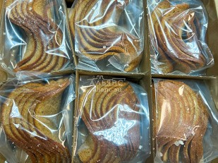 Японские снеки и крекеры: Ресторанные гренки с морской солью