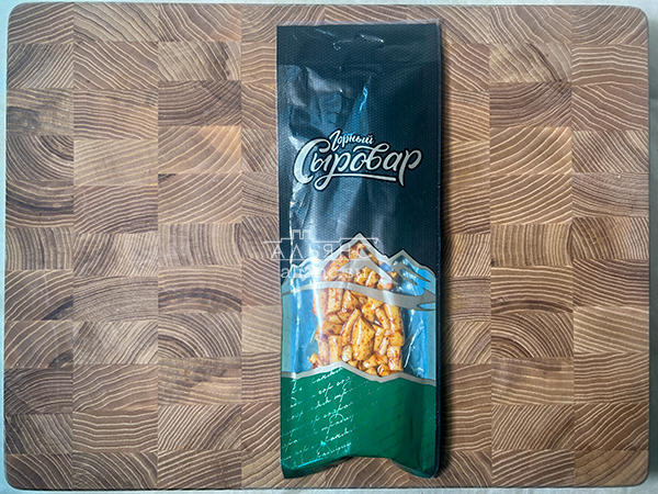 Сыр 60 гр ГОРНЫЙ СЫРОВАР (Бочонок копчёный с аджикой) в Армавире